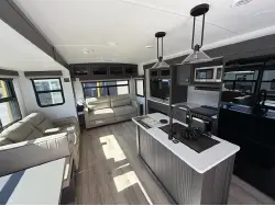 2027 Forest River Rockwood MINILITE 2506FK