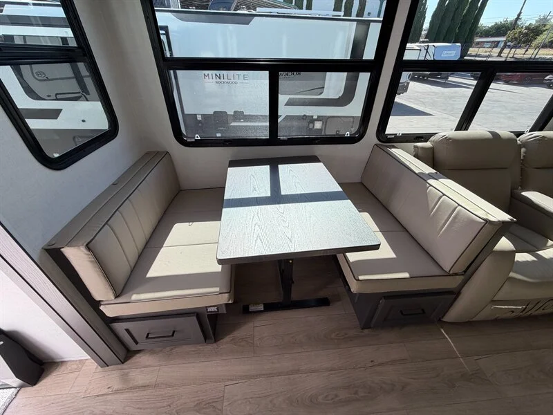 2027 Forest River Rockwood MINILITE 2506FK