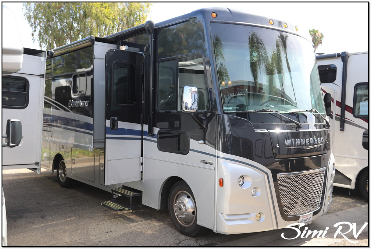 2020 Winnebago Adventurer 27N in simi valley CA