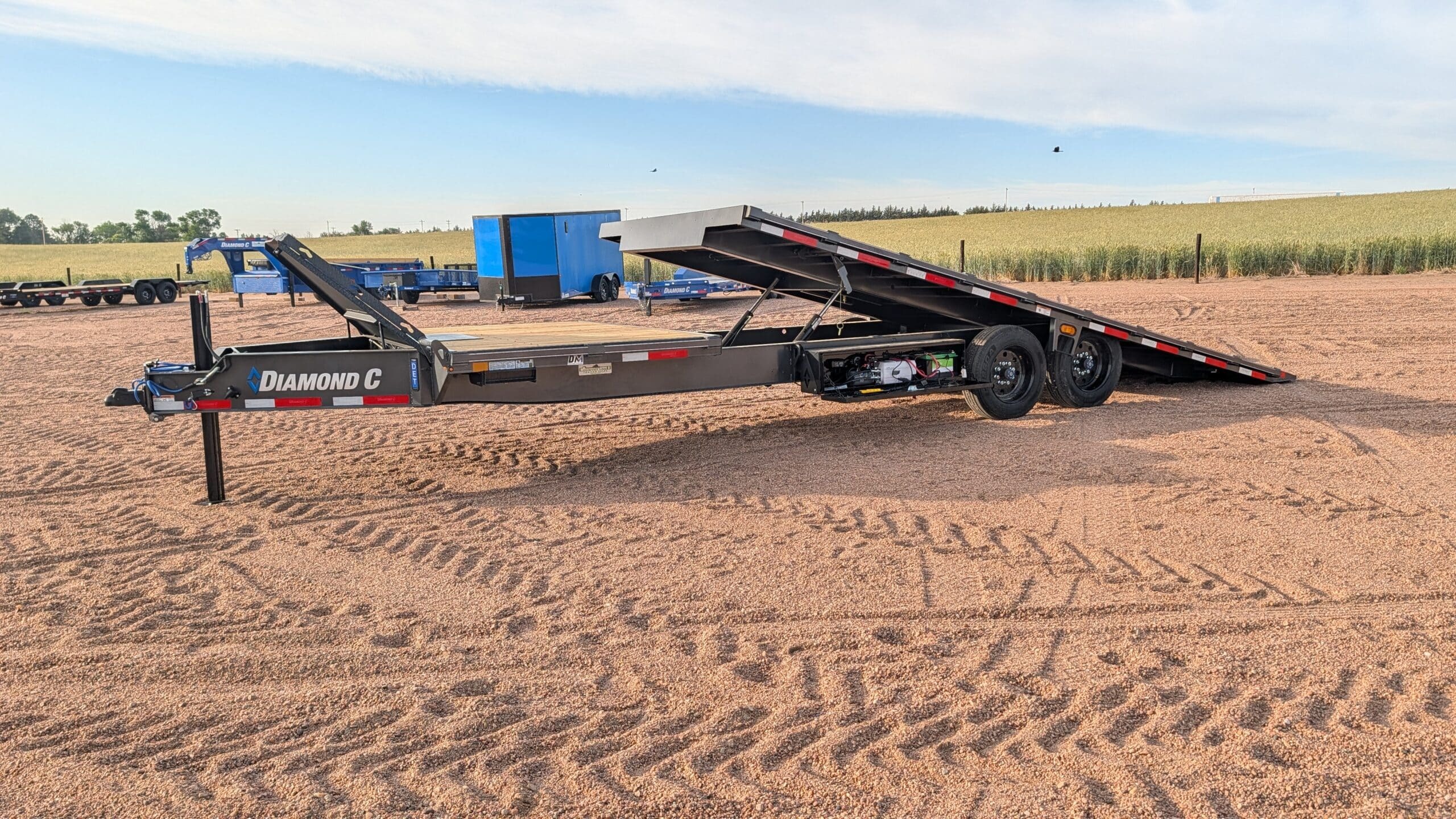 2025 diamondctrailers DET in Madrid, NE