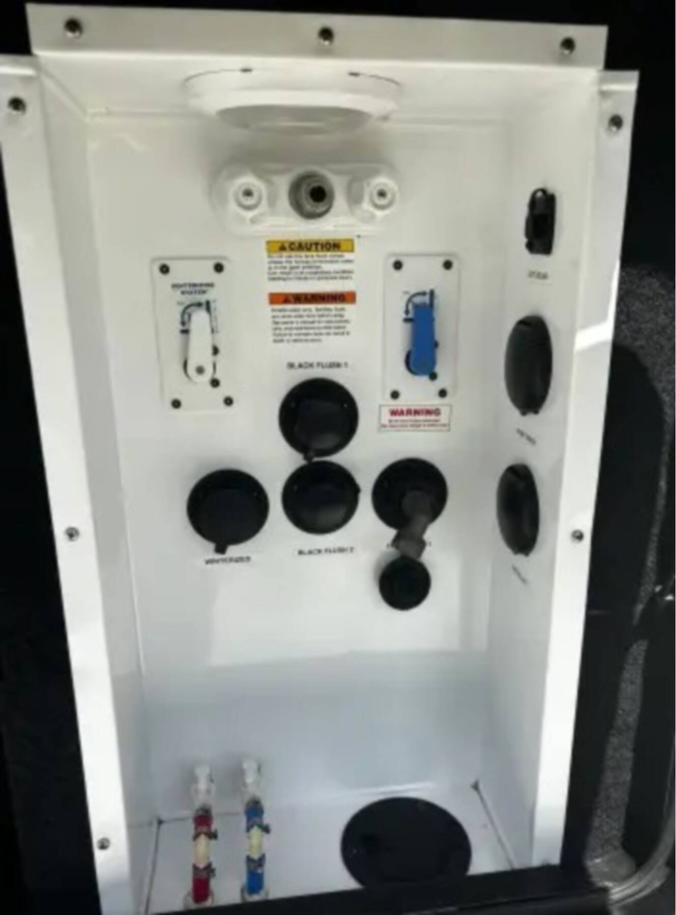 A photo of this 2021 Luxe ELITE 44 FL