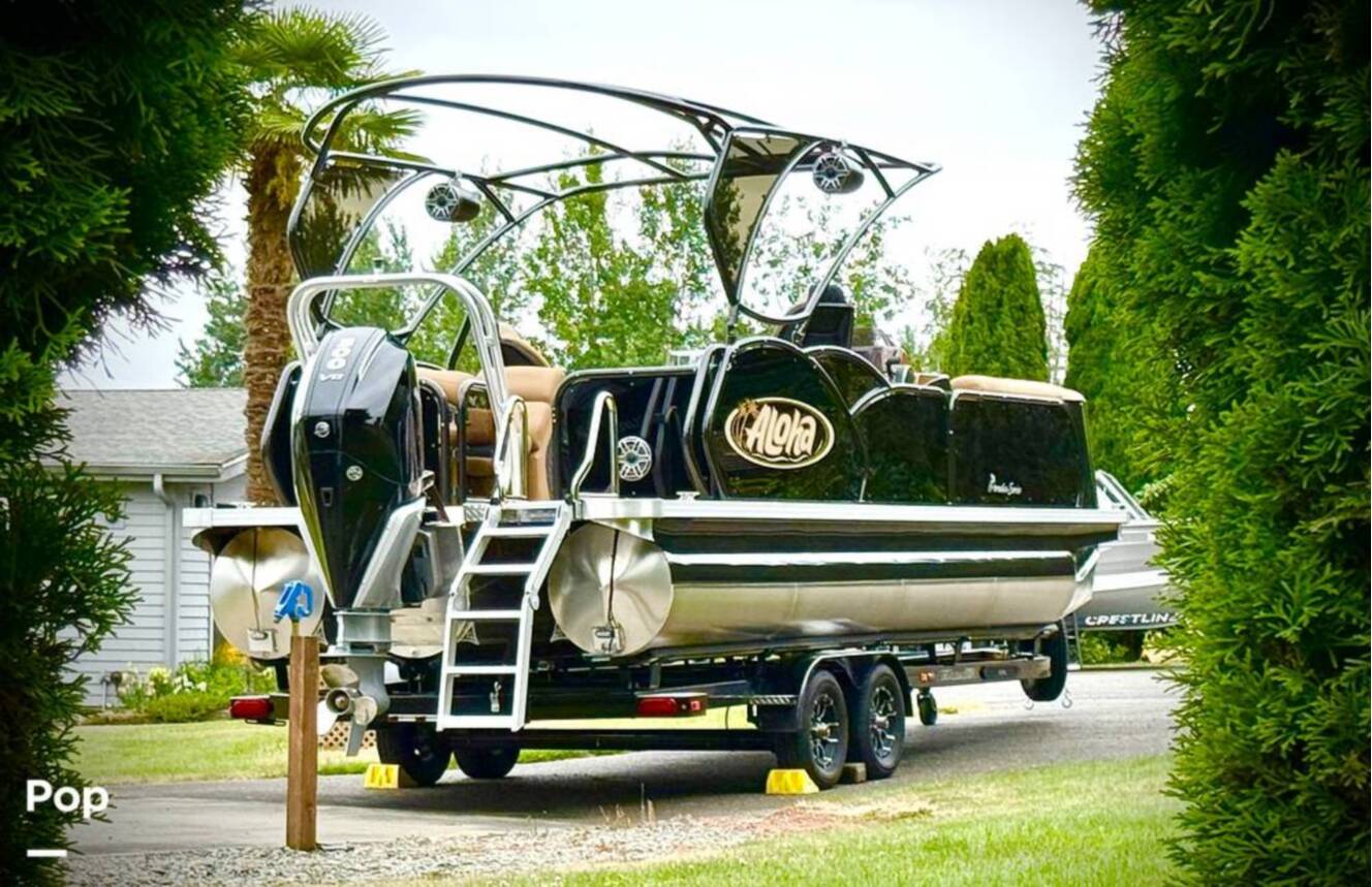 A photo of this 2027 Aloha Paradise 260 Arch Sport Tower