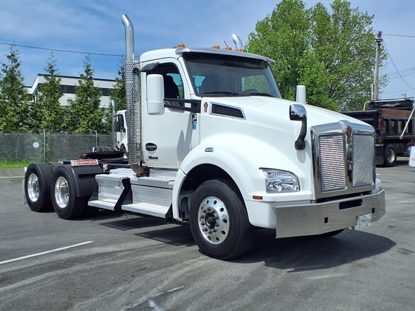 2023 KENWORTH T880 in Baltimore, MD