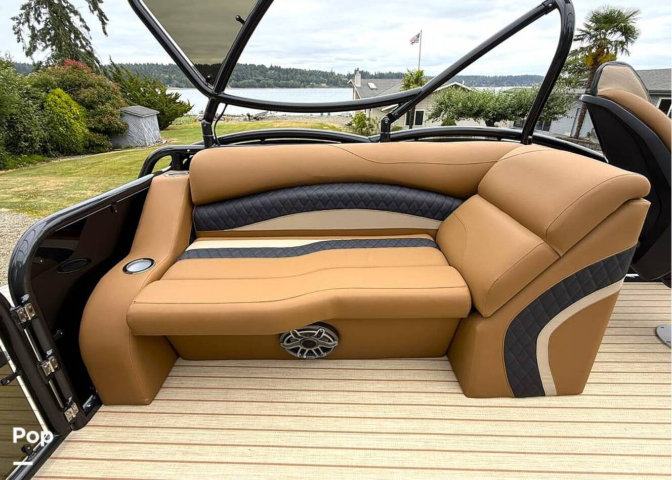 A photo of this 2027 Aloha Paradise 260 Arch Sport Tower