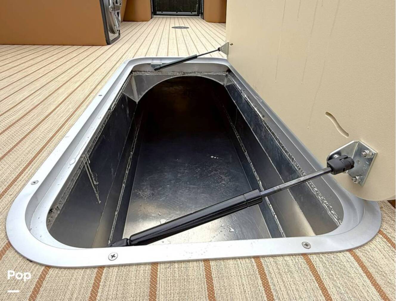 A photo of this 2027 Aloha Paradise 260 Arch Sport Tower
