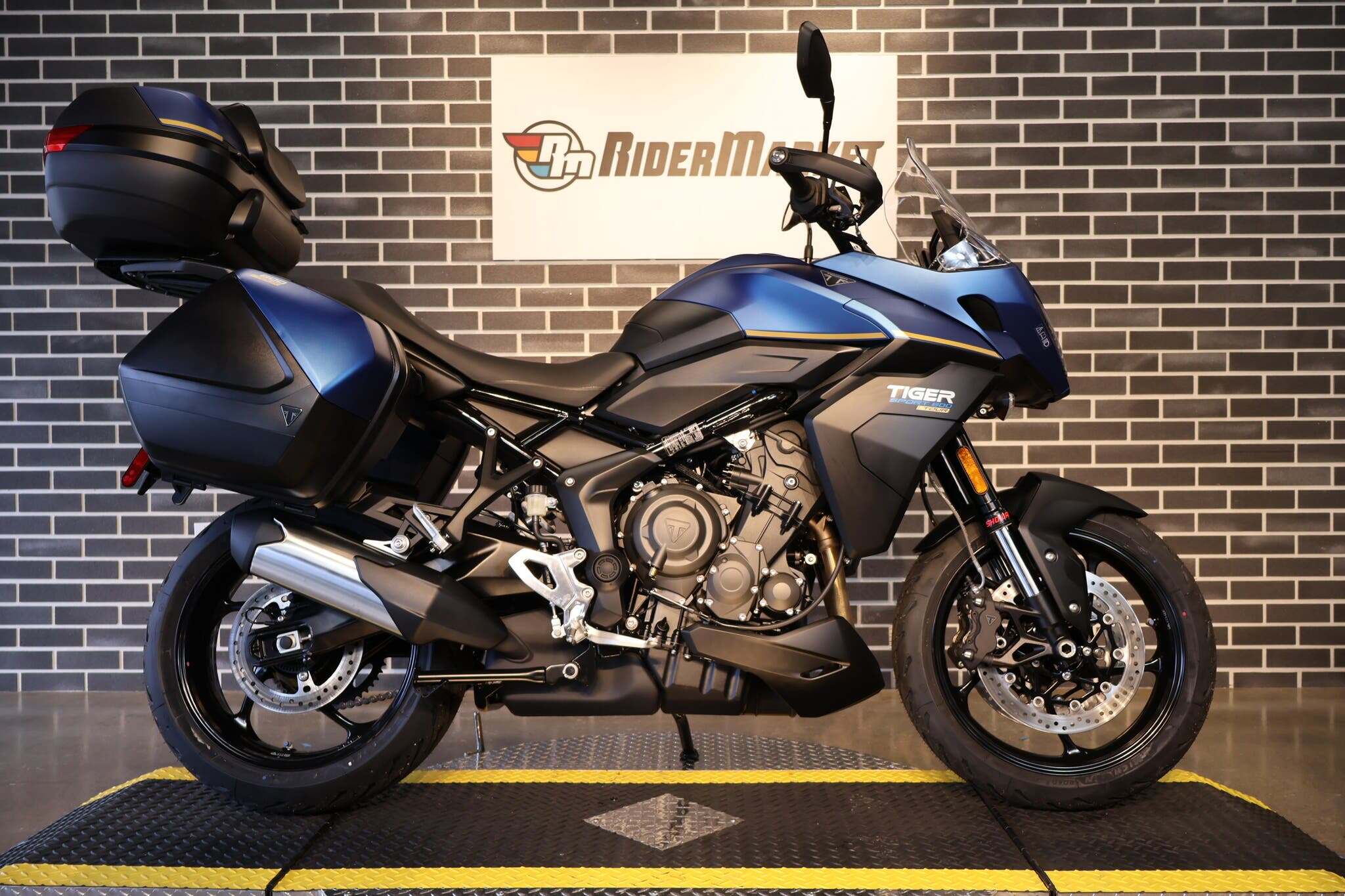 2026 Triumph Tiger 800 TOURER 800 in Ormond Beach, FL
