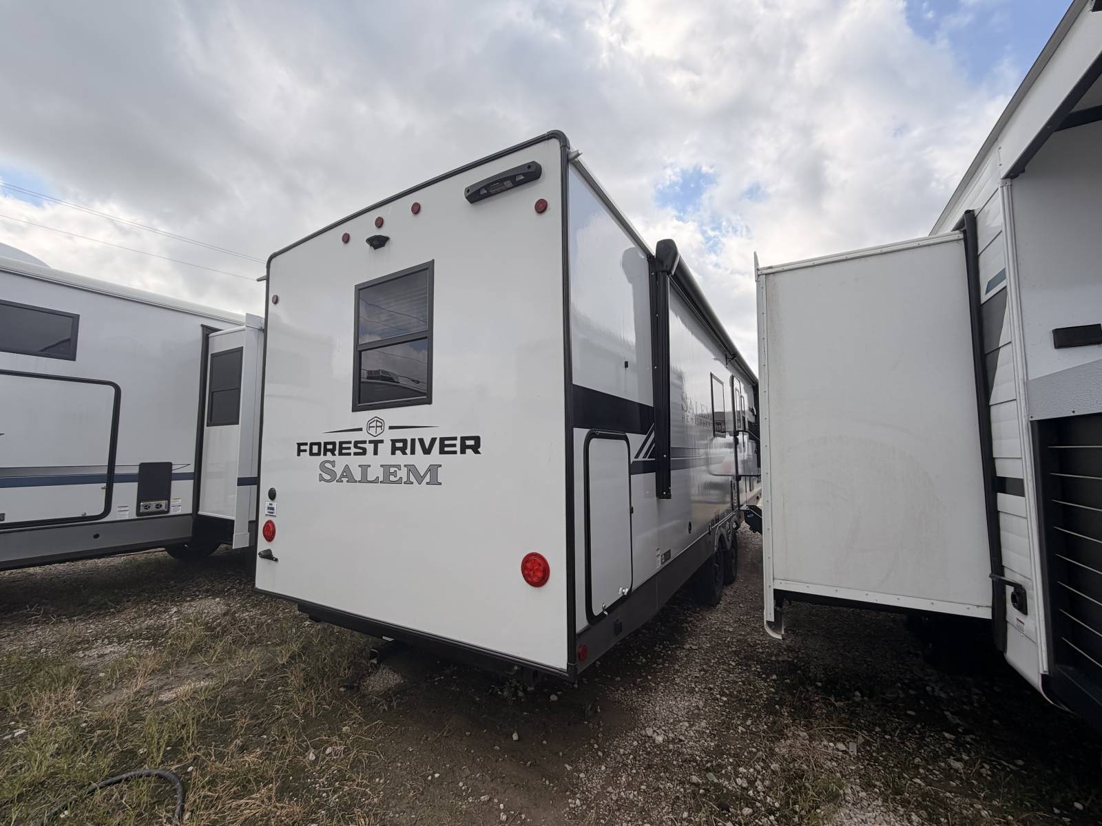 2026 Forest River Salem Hemisphere 261FKRB in texas city TX