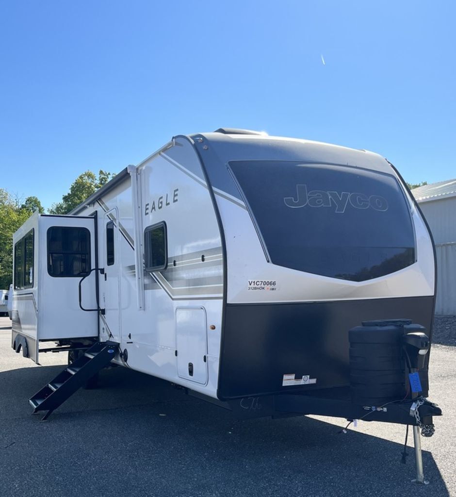 2027 Jayco Travel Trailers Eagle 312BHOK in erie PA