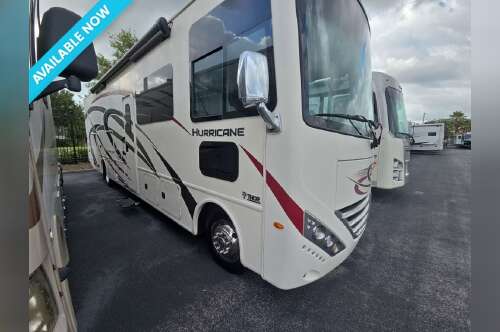 2019 Thor Motor Coach Hurricane 34J in ormond beach FL