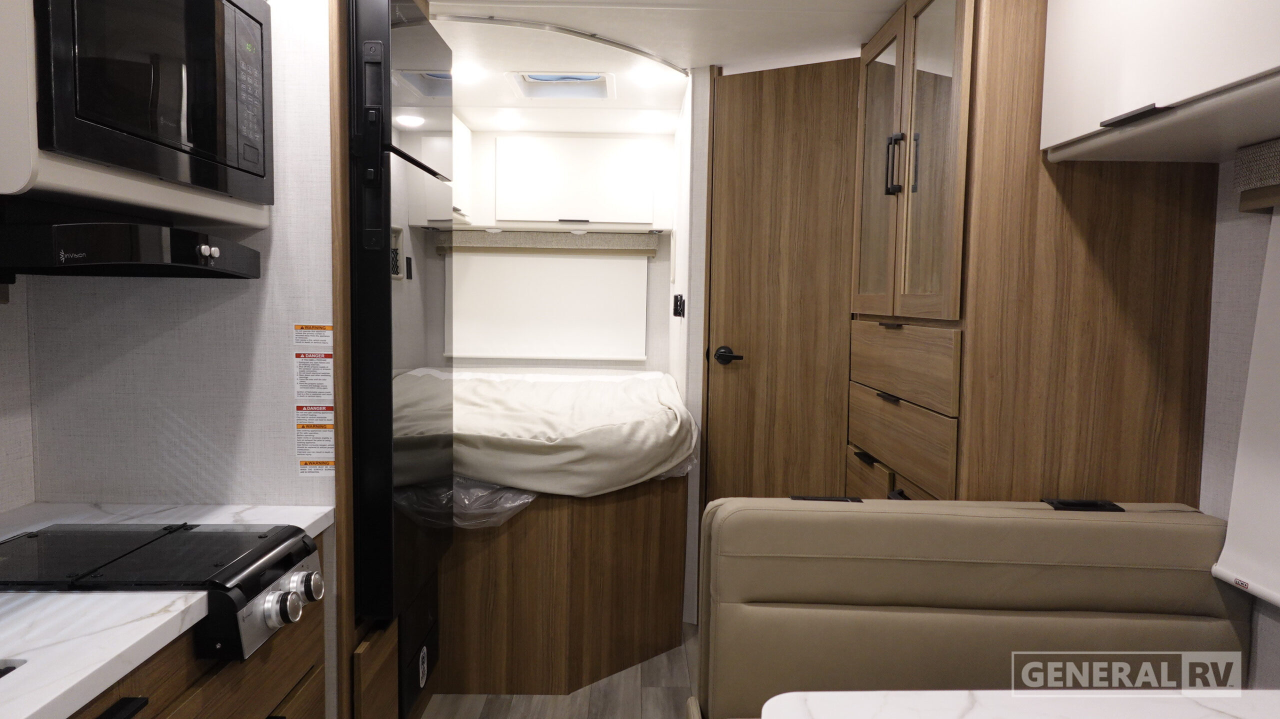 2027 Thor Motor Coach FOUR WINDS ESpec 21Z in draper UT