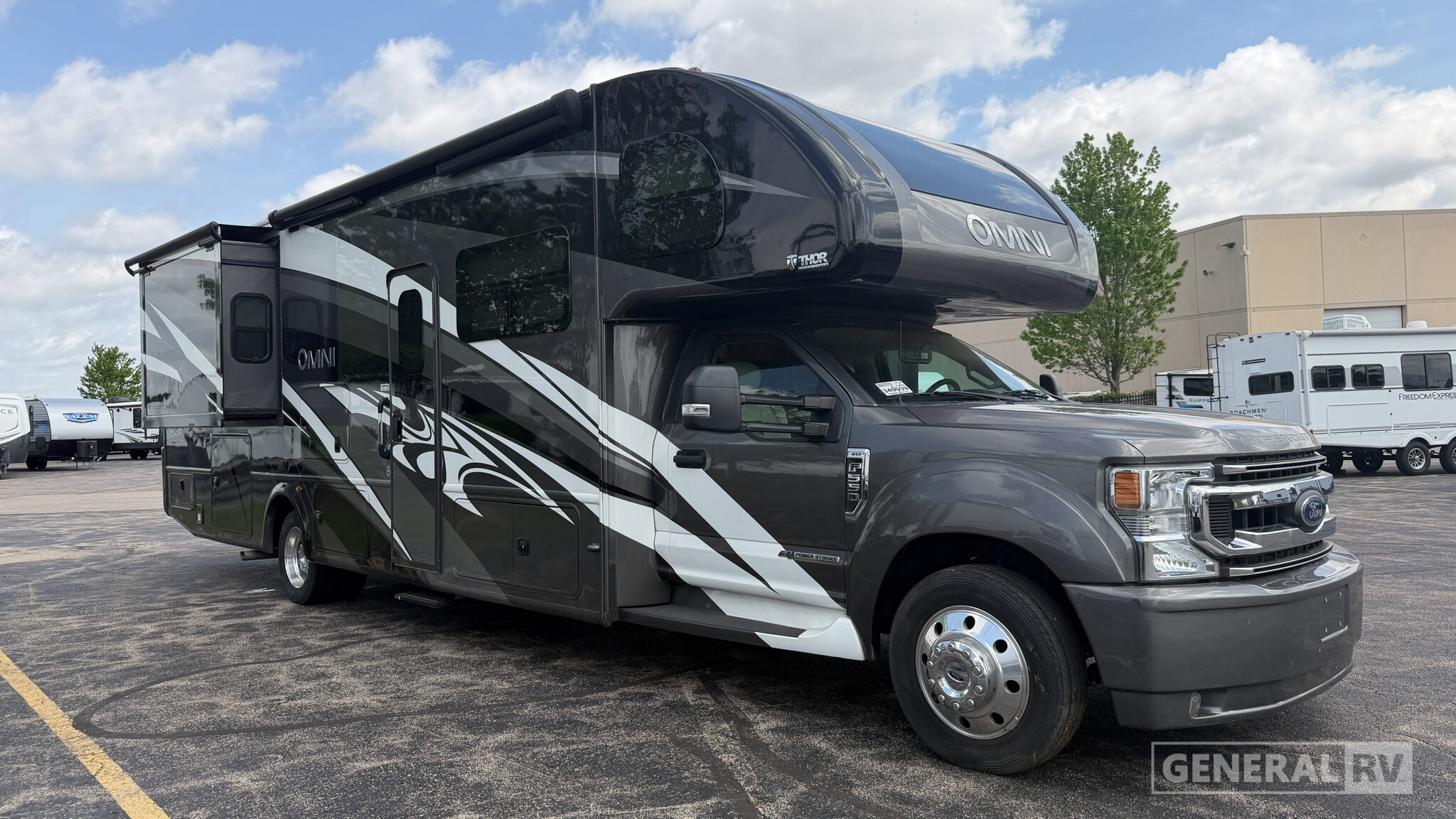 2021 Thor Motor Coach OMNI BH35 in huntley IL