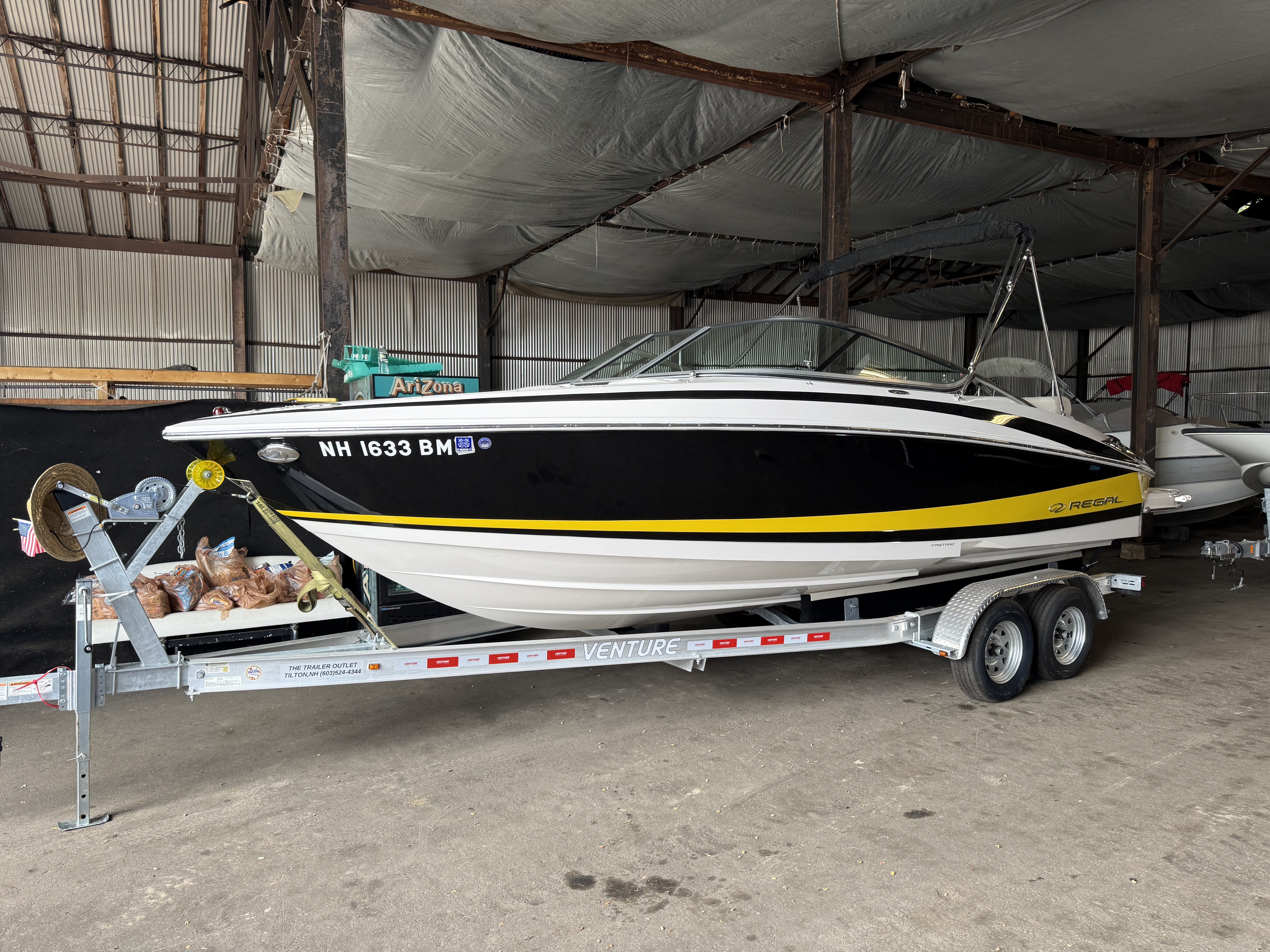 2011 Regal 2300 in meredith NH