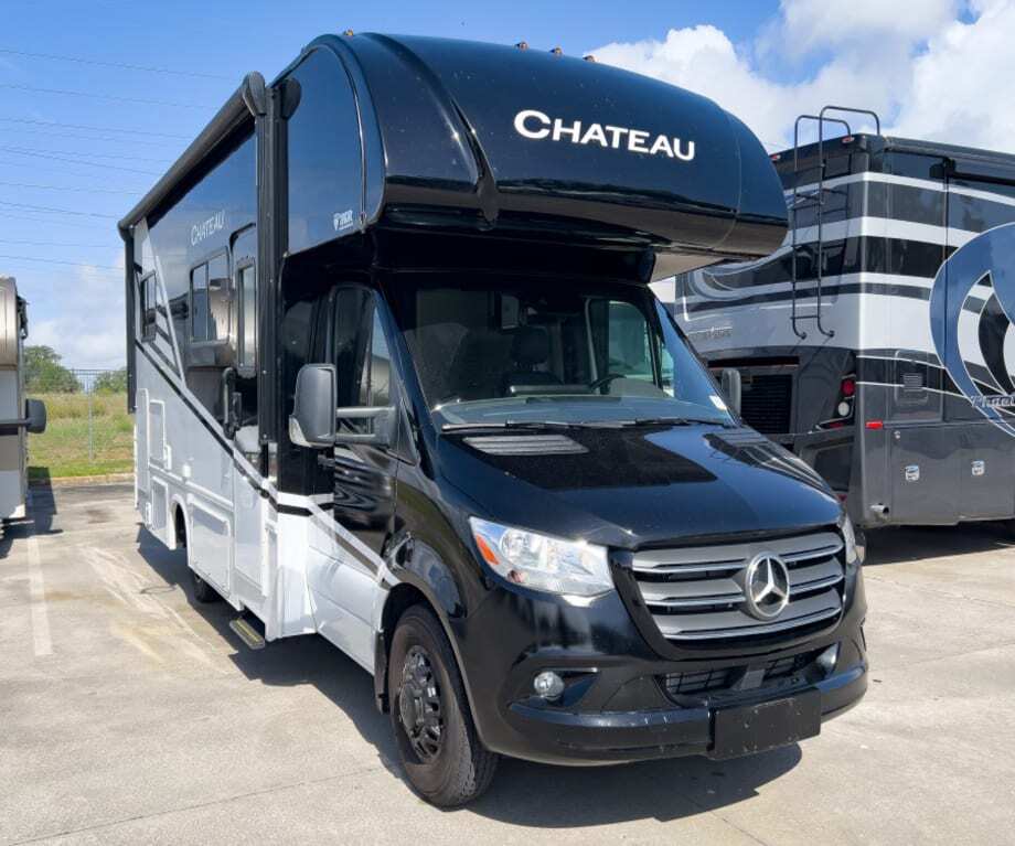 2025 Thor Motor Coach CHATEAU SPRINTER 24LV in sanford FL