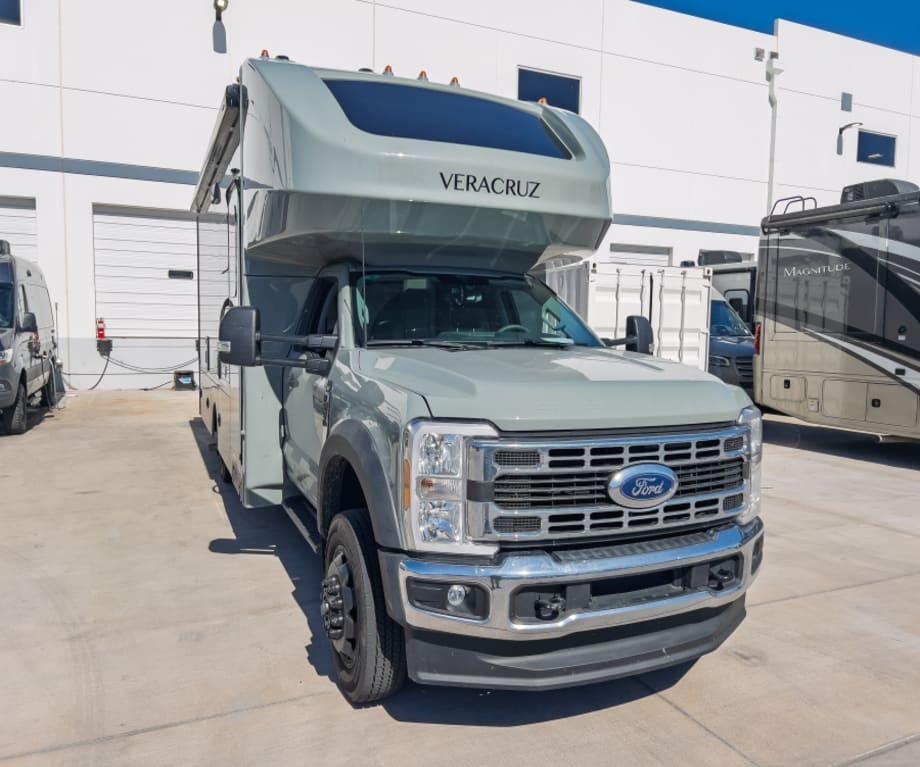 2026 Rev Renegade VERACRUZ 30VRM in phoenix AZ