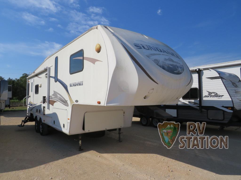 2011 Heartland Sundance 2800RL in inez TX