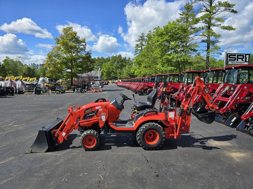 2024 Kioti CS2520 4WD Hydrostatic Tractor with Loader & Backhoe in Loudon, NH