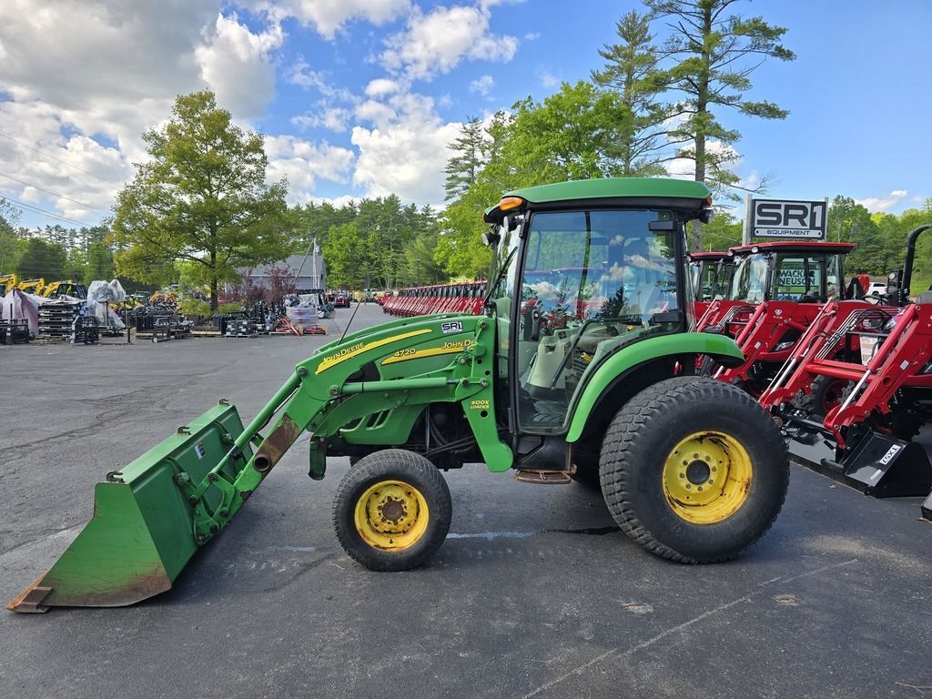 2010 John Deere 4720 4x4 Hydrostatic Cab Tractor w/ Loader in Loudon, NH