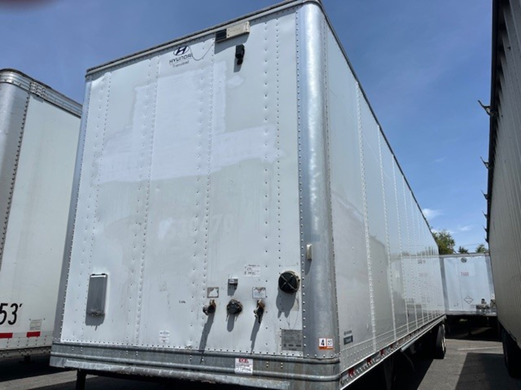 2018 Hyundai 53' Van Trailer in Weyers Cave, VA