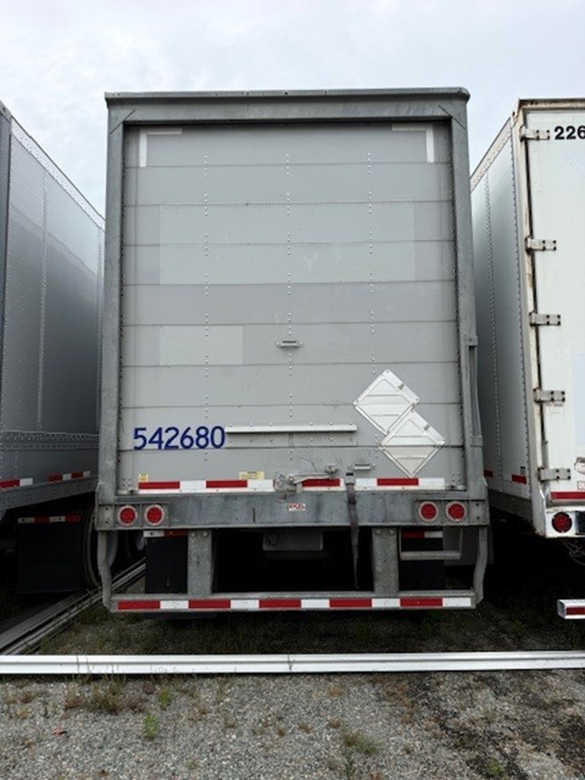 2017 Wabash 53' ROLL DOOR VAN in Chester, VA