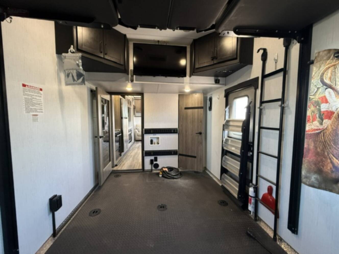 A photo of this 2022 Heartland Road Warrior RW 391