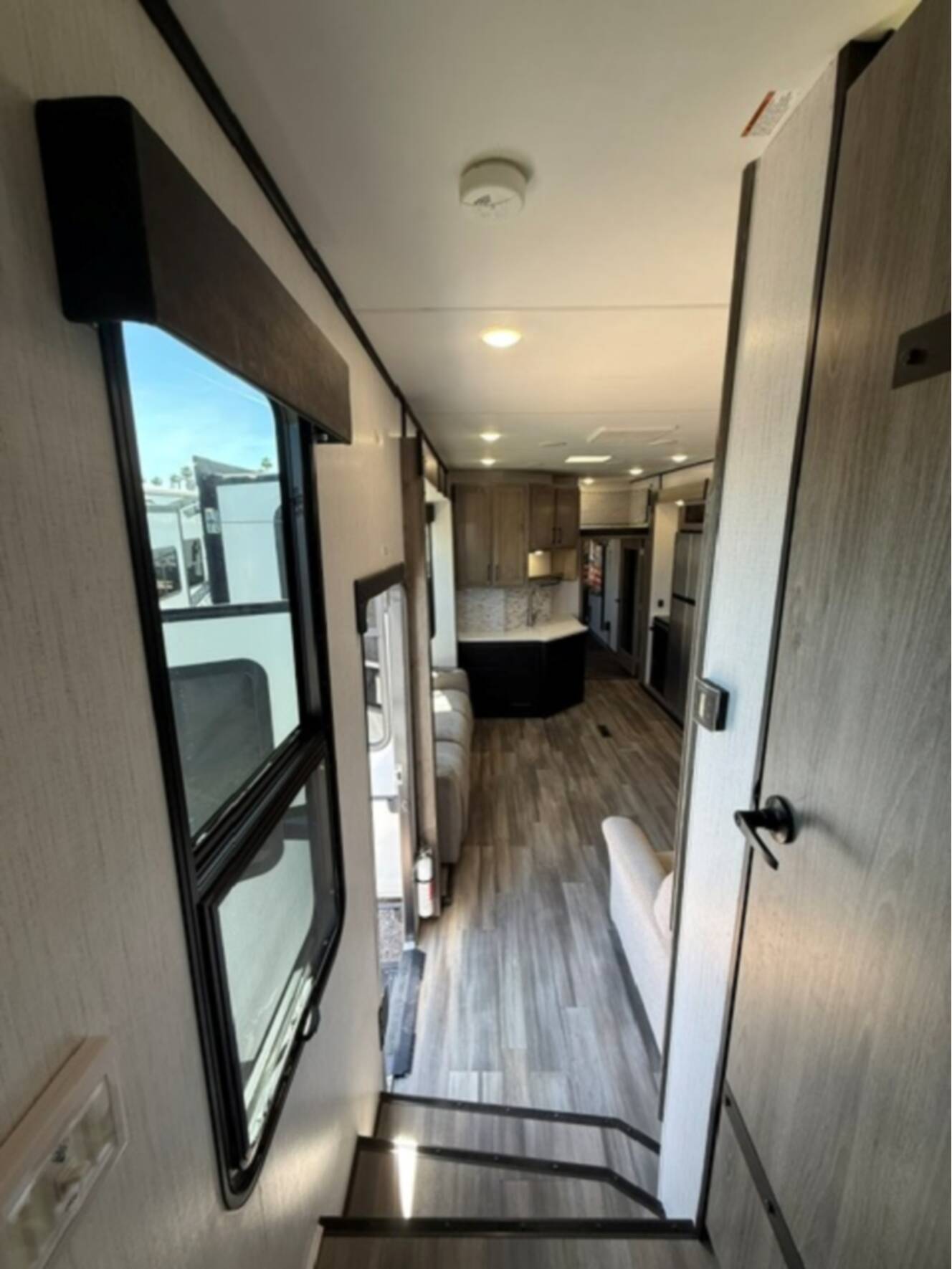 A photo of this 2022 Heartland Road Warrior RW 391