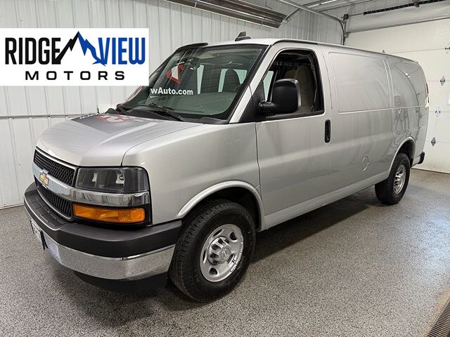 2017 CHEVROLET Express Cargo Van in Spencerport, NY