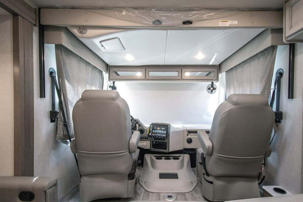 2026 Thor Motor Coach Hurricane 29L in alvarado TX