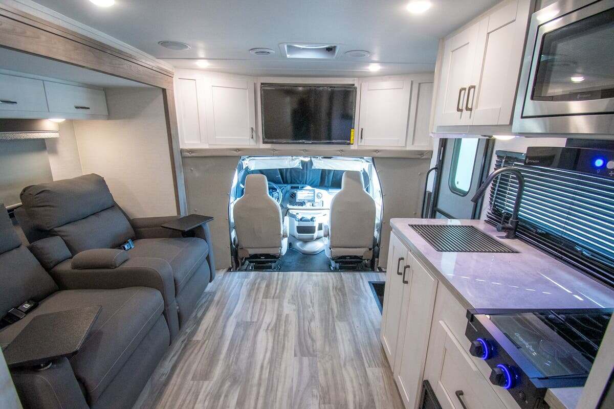 2026 Gulf Stream BTouring Cruiser 5245B in alvarado TX