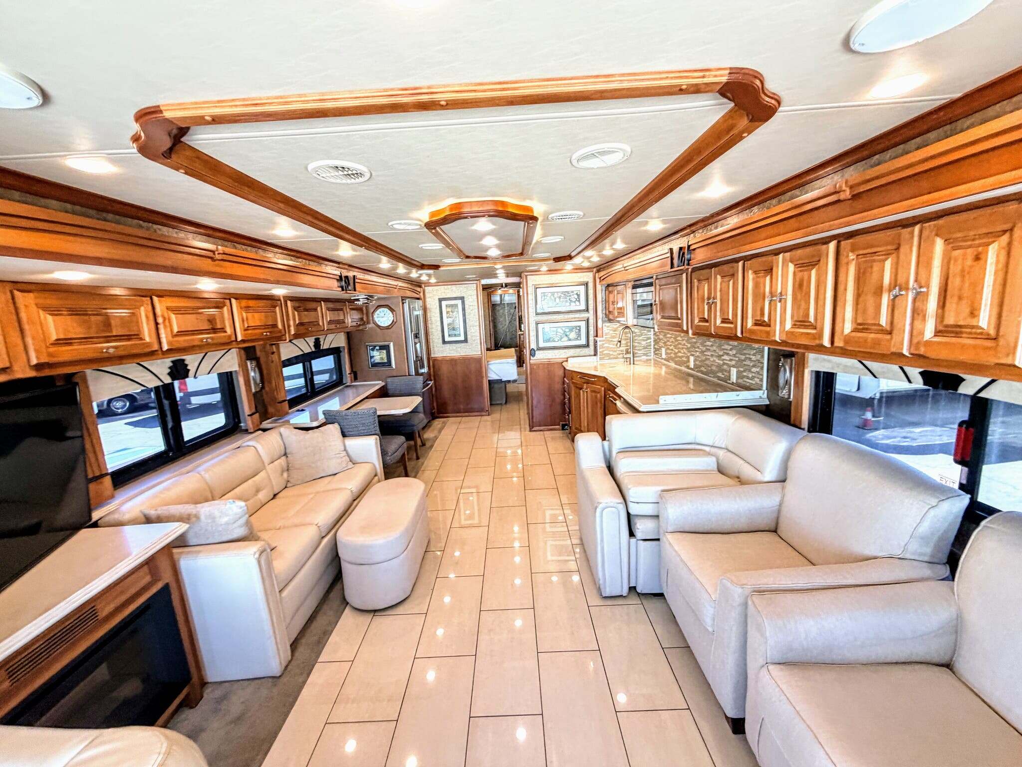2015 Tiffin Phaeton 42LH in mesa AZ