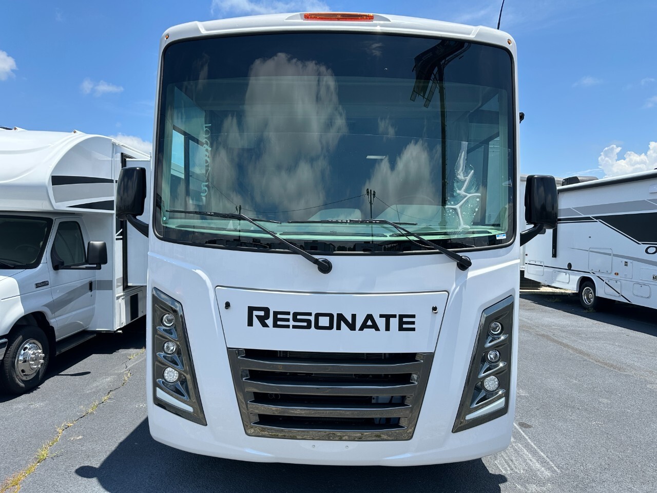 2026 Thor Motor Coach Resonate 32B in byron GA