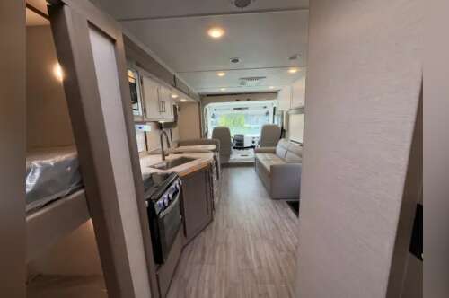 2026 Thor FREEDOM TRAVELER A32 in berkley MA