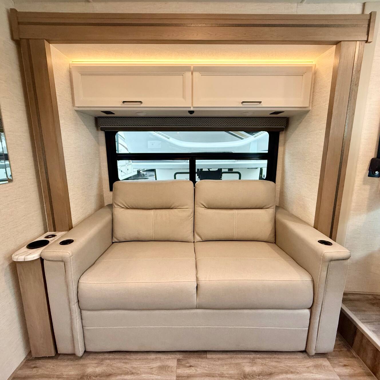 A photo of this 2026 Thor FREEDOM TRAVELER A24