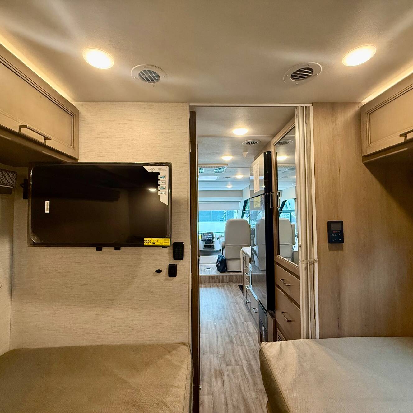A photo of this 2026 Thor FREEDOM TRAVELER A24