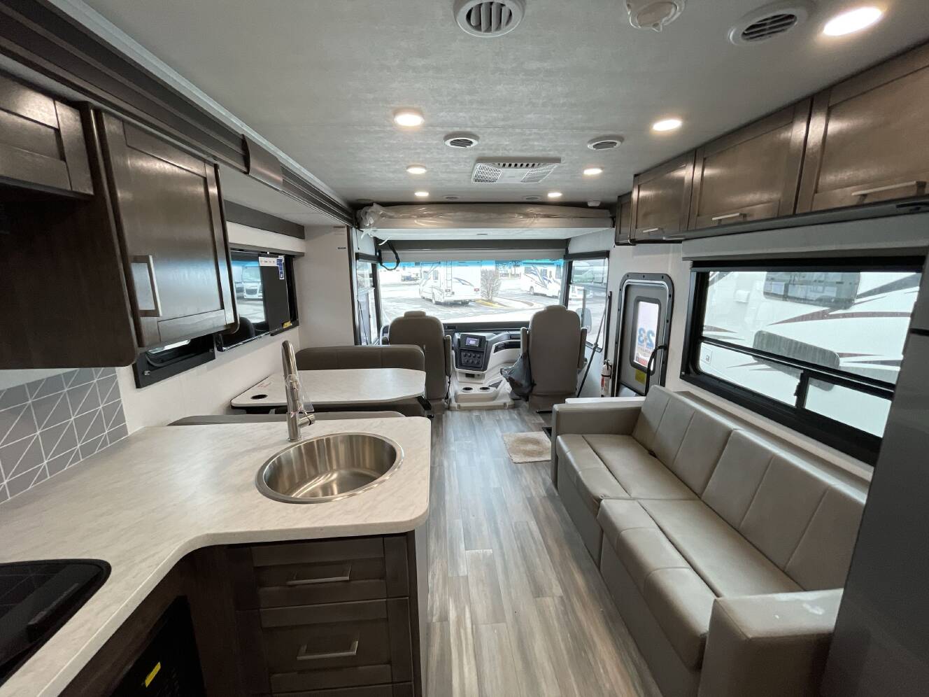 A photo of this 2026 Jayco ALANTE SE 27ASE