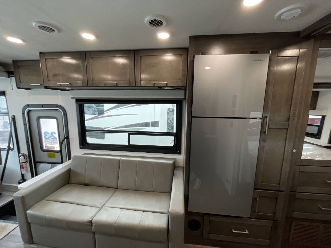 A photo of this 2026 Jayco ALANTE SE 27ASE