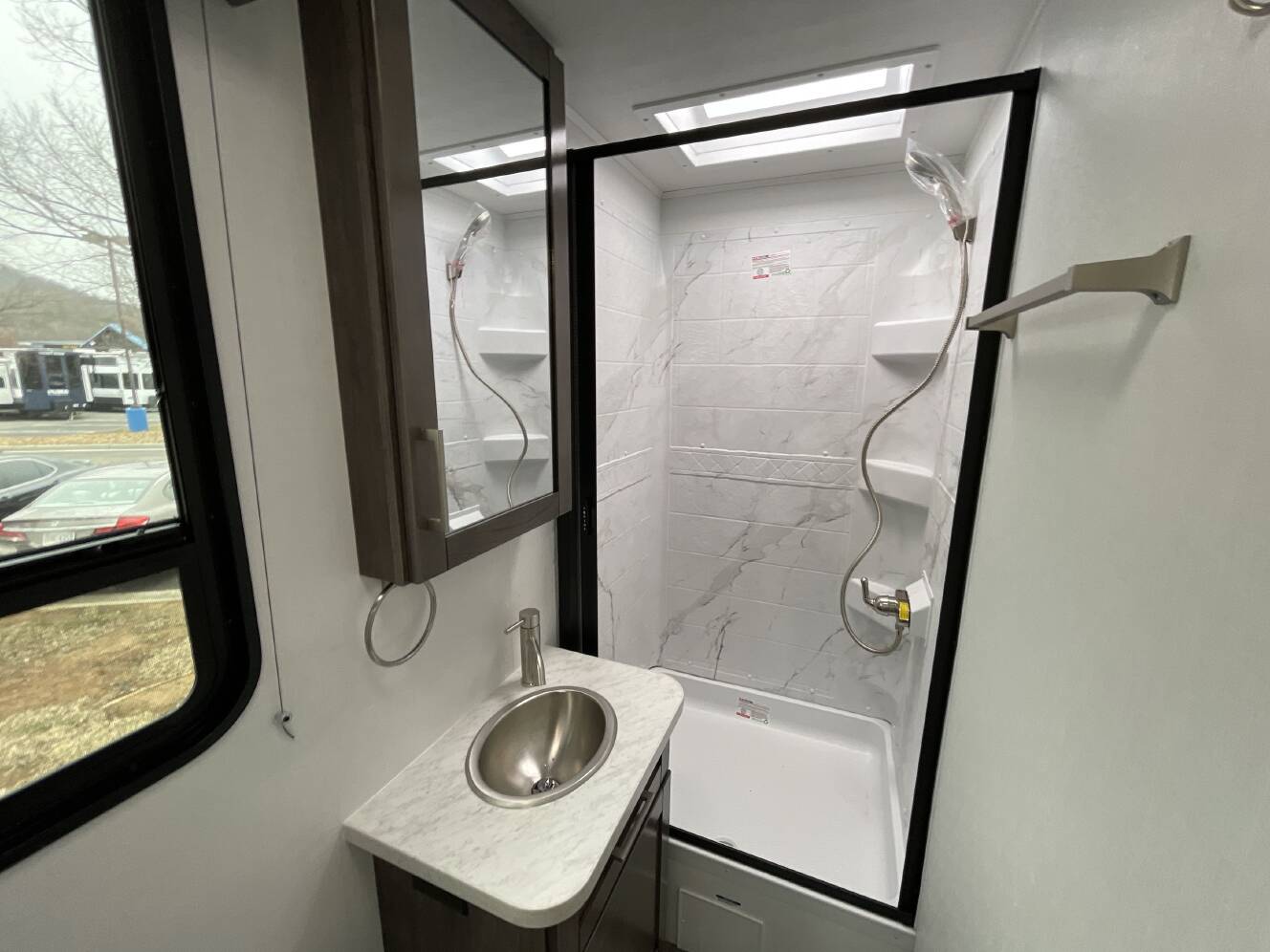 A photo of this 2026 Jayco ALANTE SE 27ASE