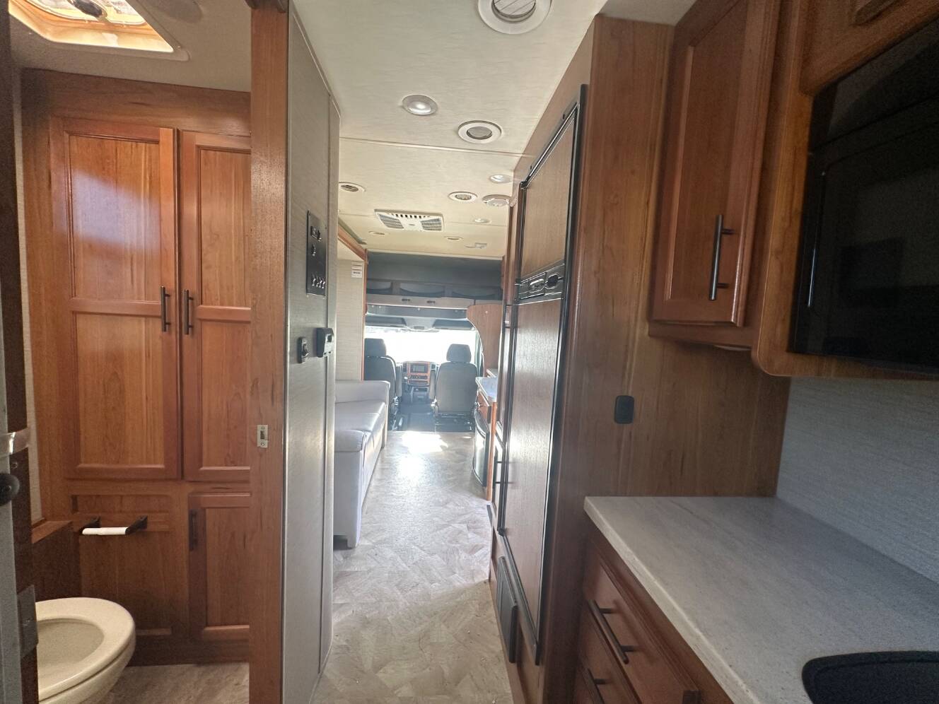 A photo of this 2017 Jayco MELBOURNE 24M