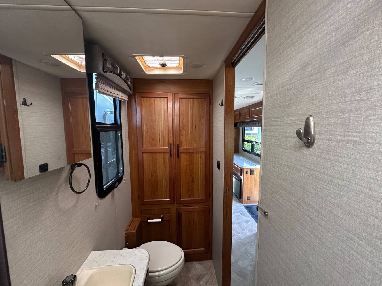 A photo of this 2017 Jayco MELBOURNE 24M