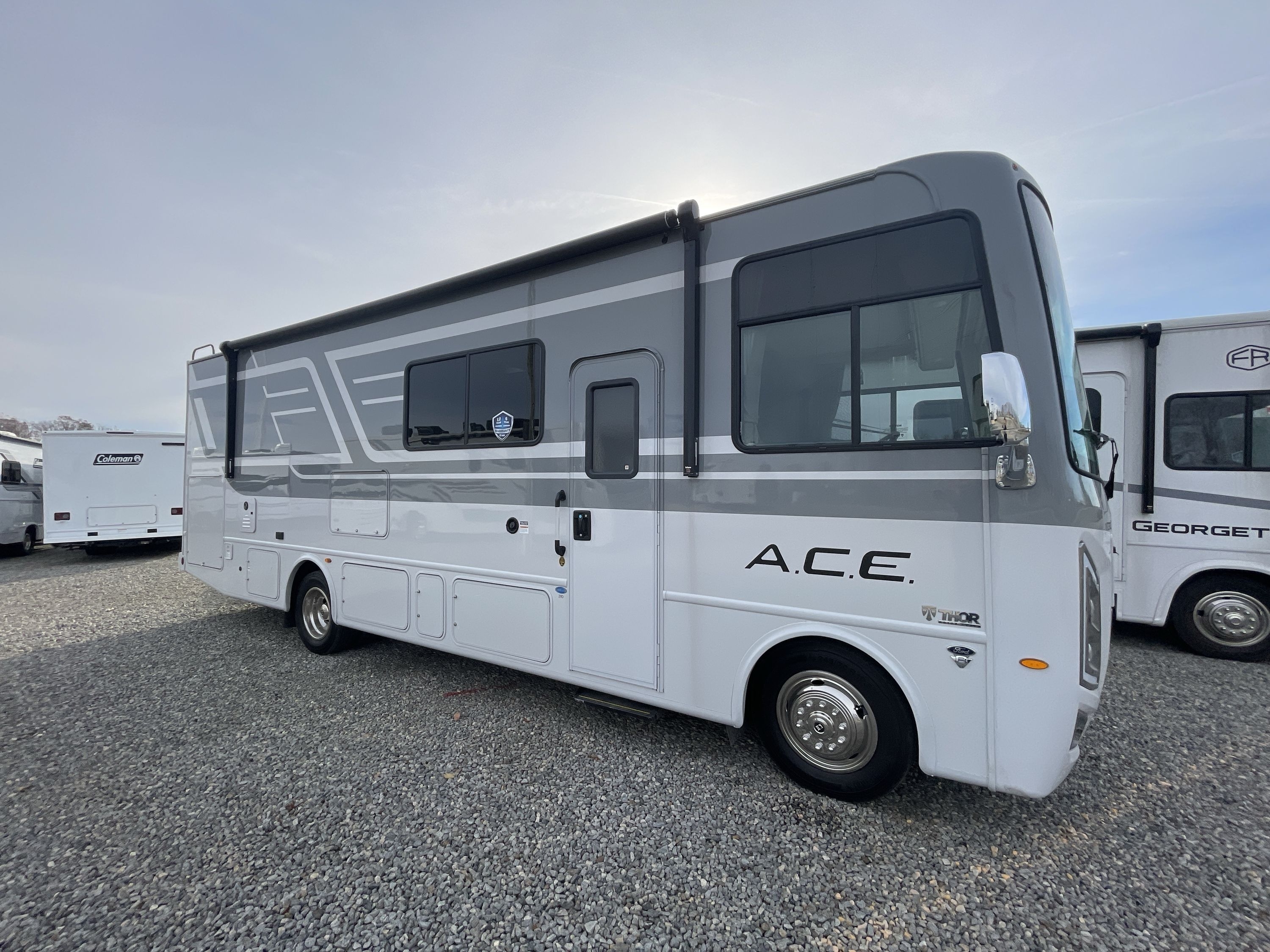 2026 Thor ACE 29D in thornburg VA