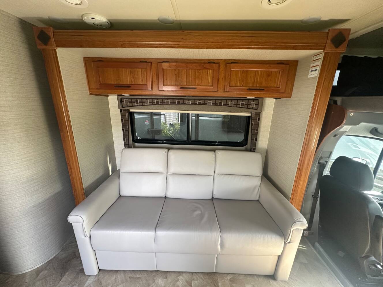 A photo of this 2017 Jayco MELBOURNE 24M