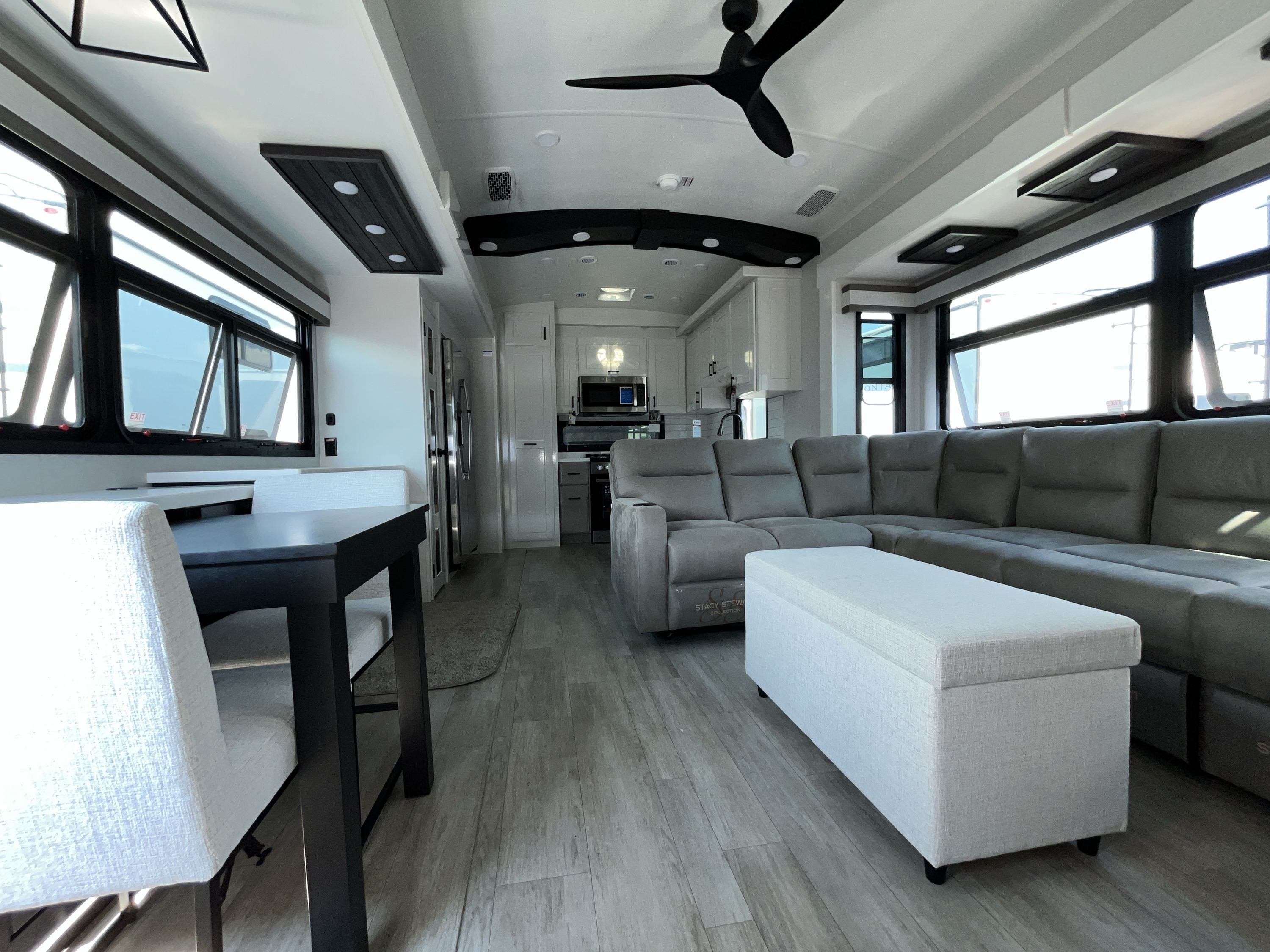 2026 Jayco PINNACLE 38FBRK in bend OR