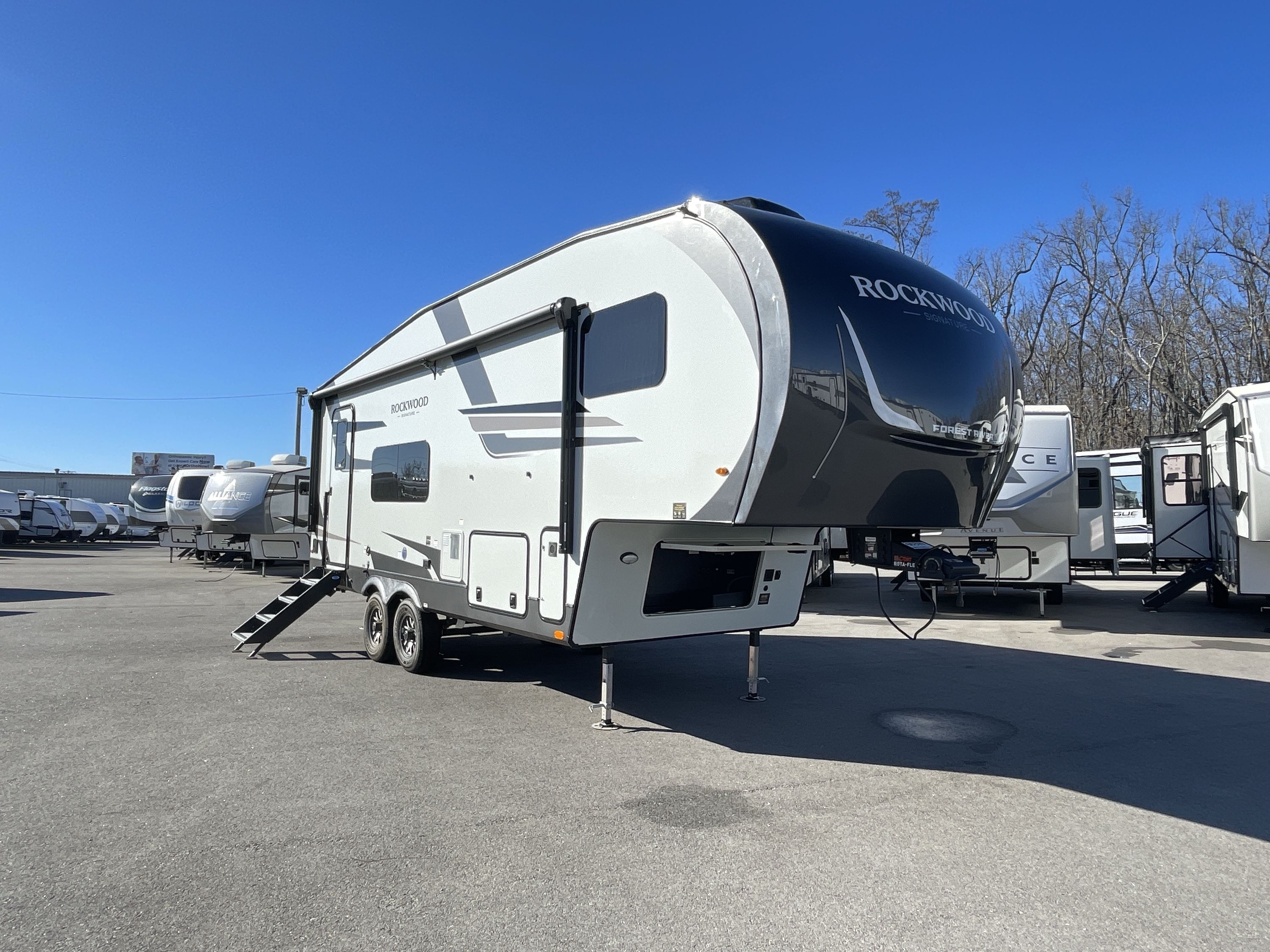 2026 Forest River ROCKWOOD SIGNATURE 282RK in sherwood AR