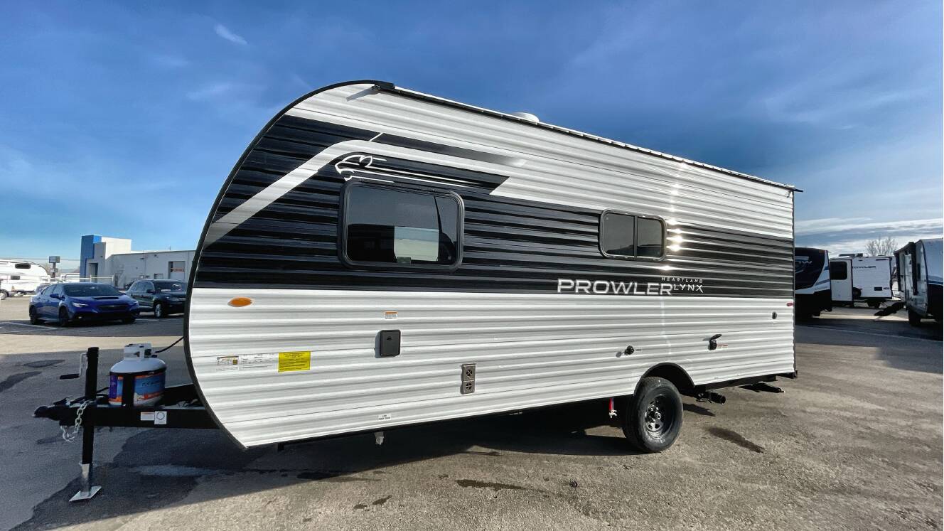 A photo of this 2026 Heartland PROWLER LYNX 1700DBW