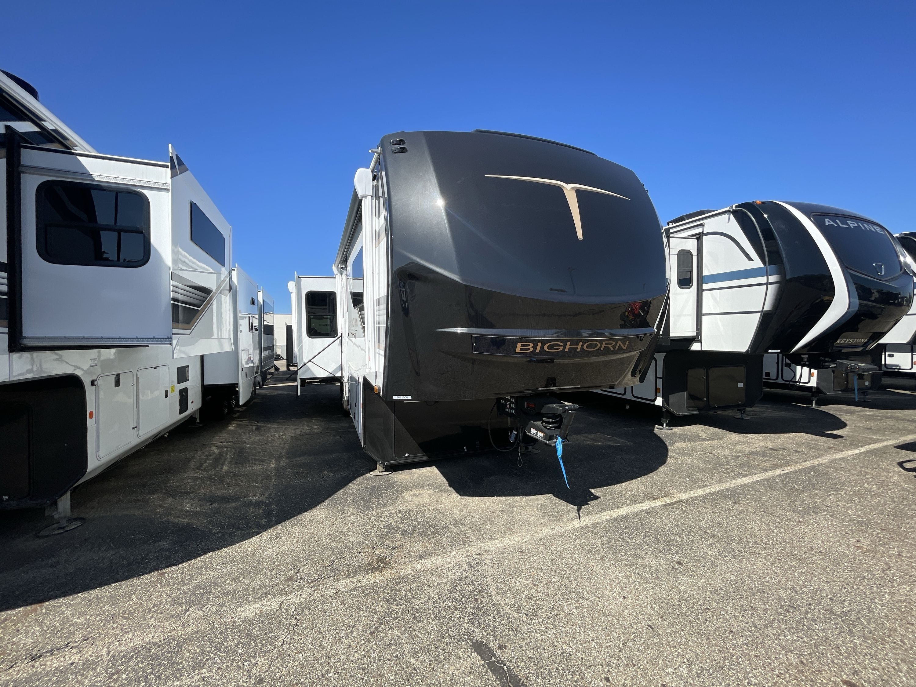 2026 Heartland BIGHORN 31RL in akron OH