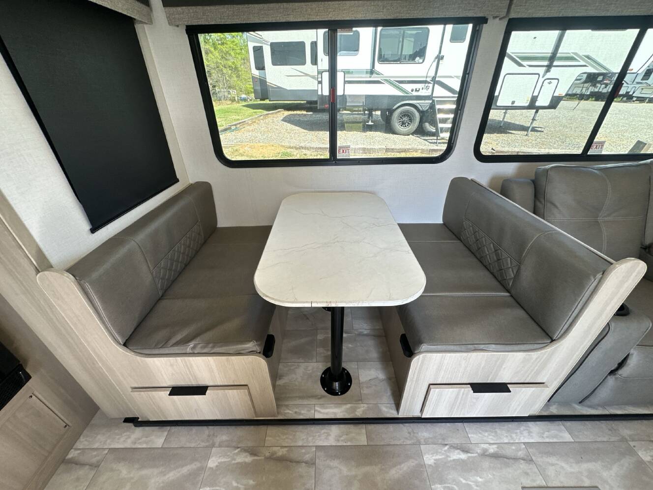 A photo of this 2025 Dutchmen KODIAK 257RKSL
