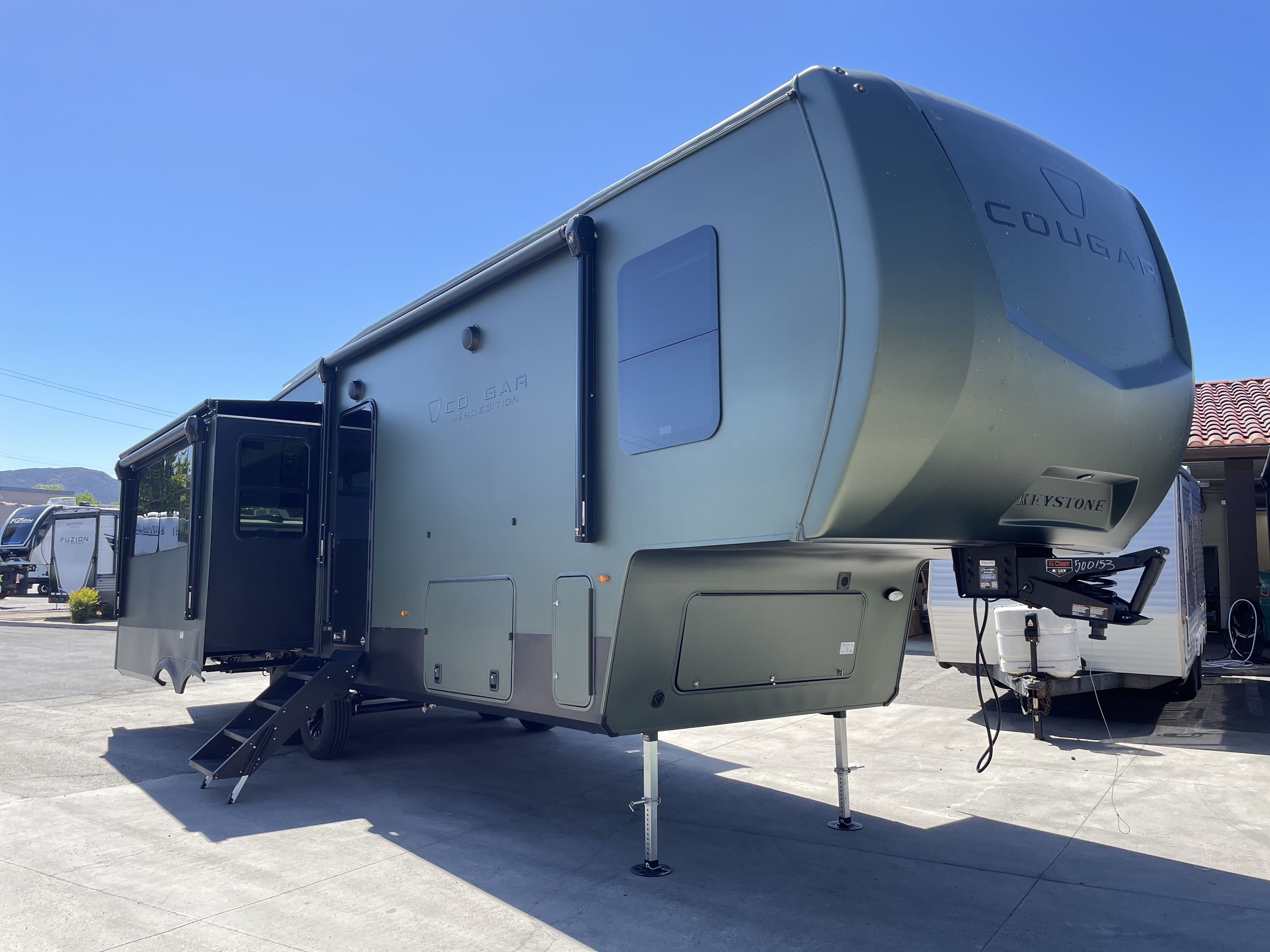 2027 Keystone COUGAR HERO EDITION 316RLS in temecula CA