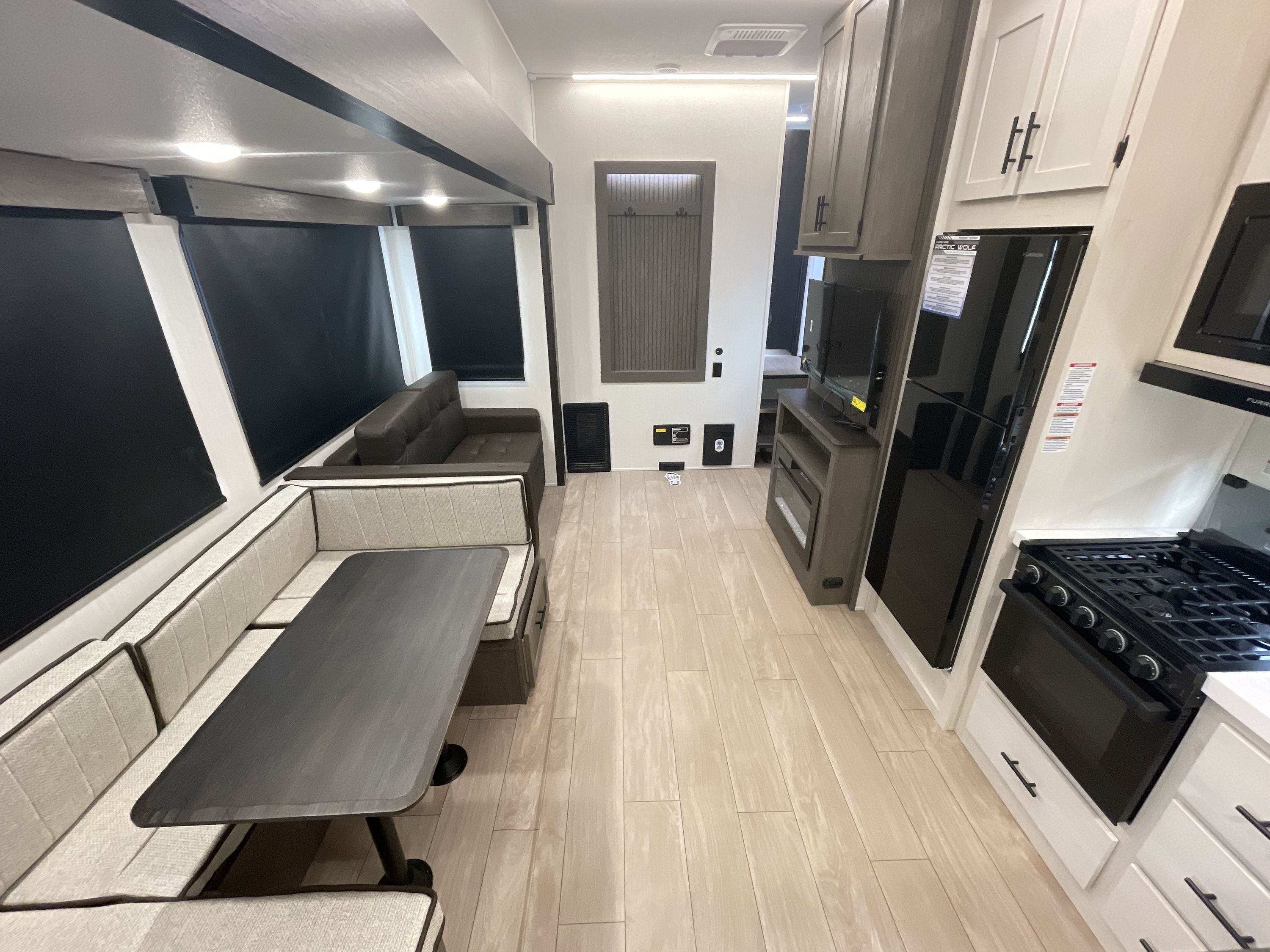 2026 Forest River ARCTIC WOLF 287BH in eau claire WI
