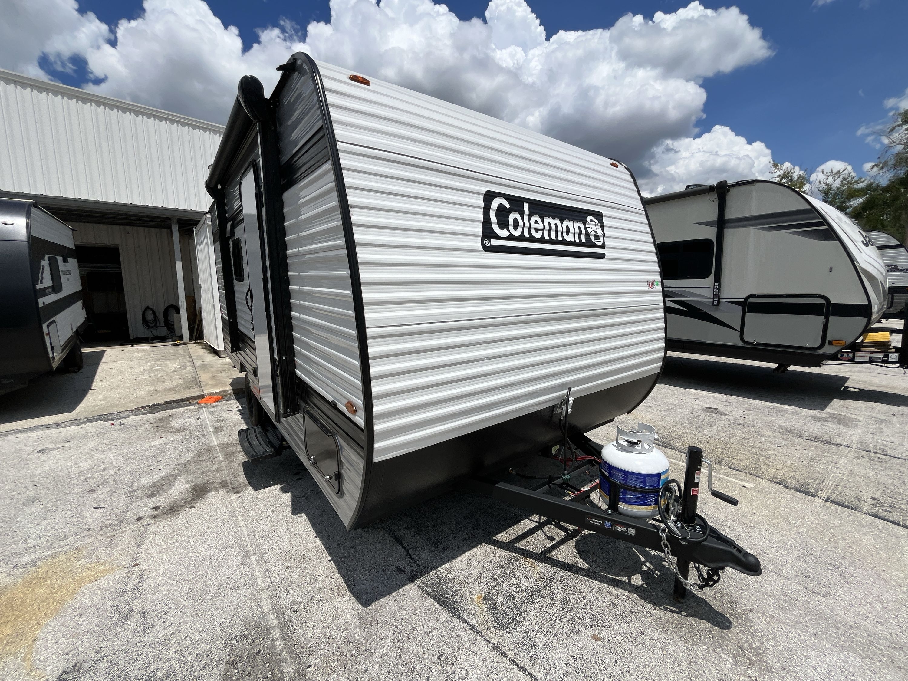 2027 Keystone COLEMAN 17B in clermont FL