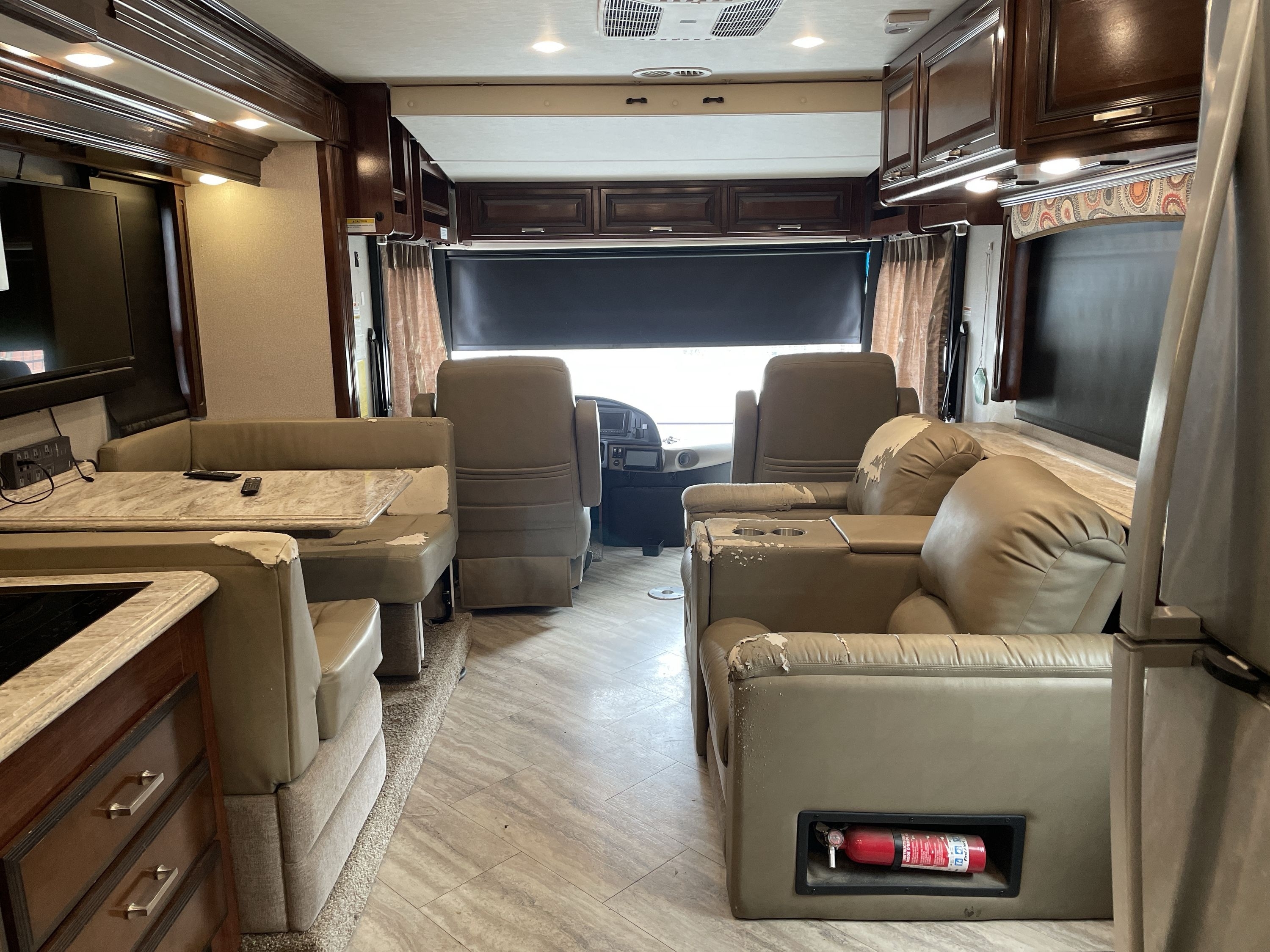 2019 Fleetwood PACE ARROW 33D in anderson CA