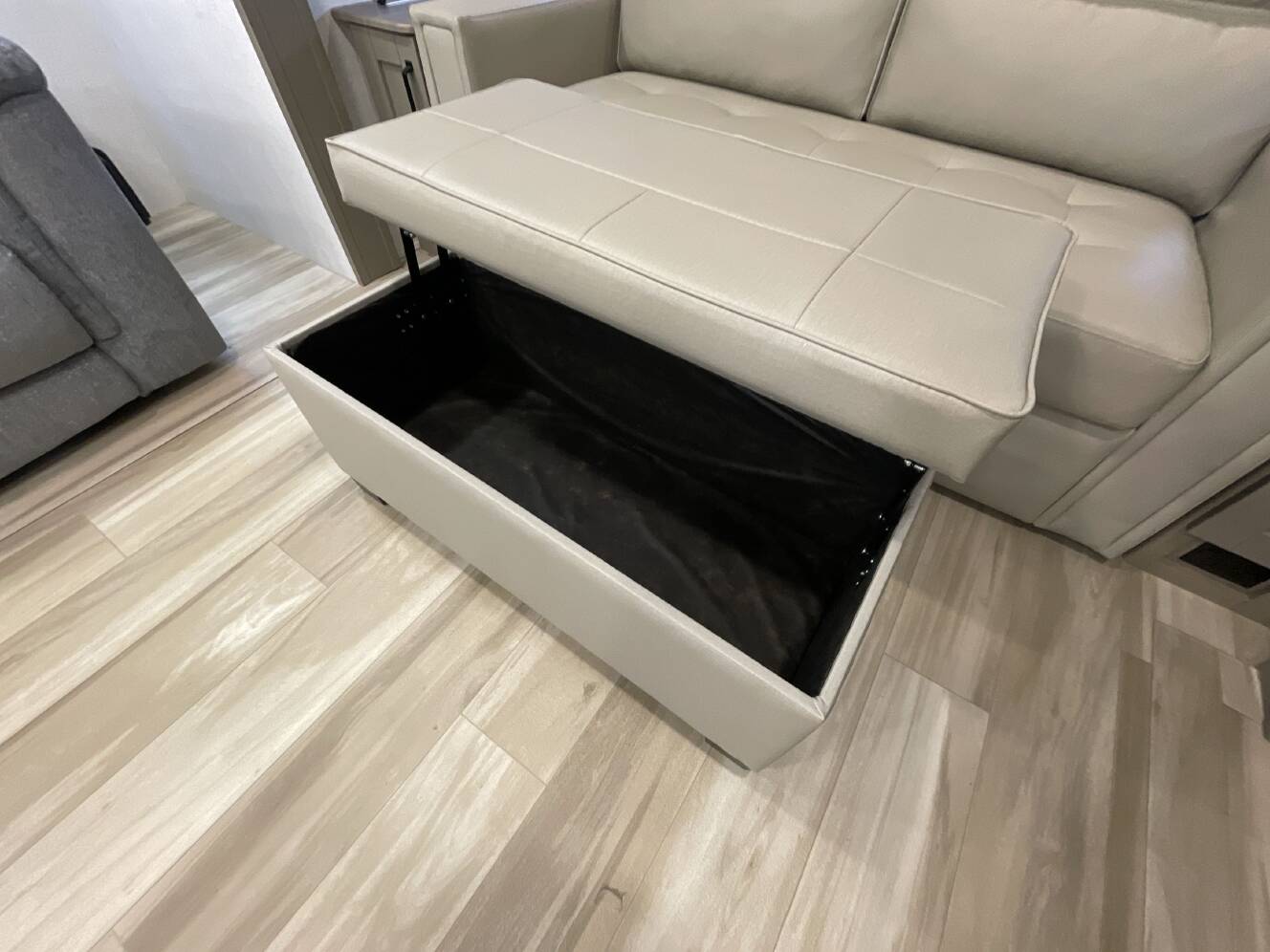 A photo of this 2025 Grand Design REFLECTION 337RLS